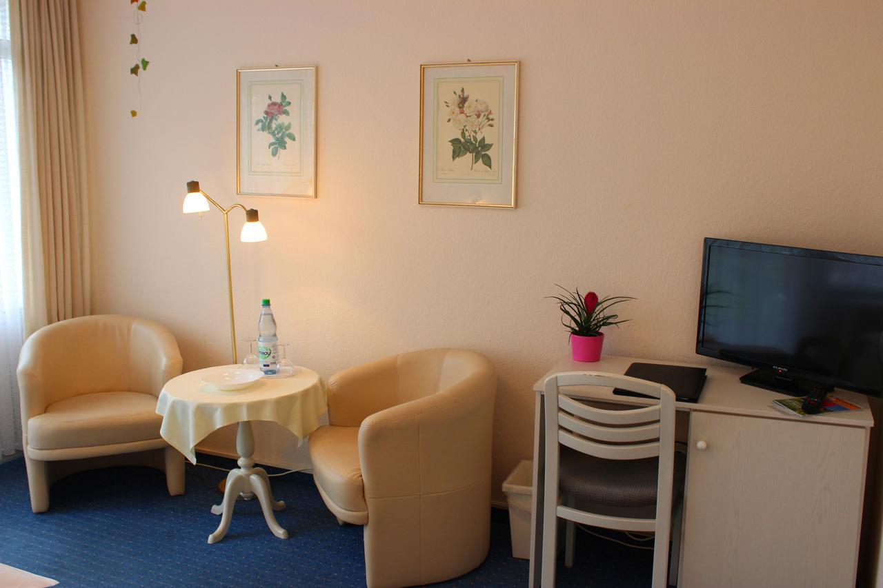 Hotel Garni La Mer Bad Zwischenahn Bagian luar foto