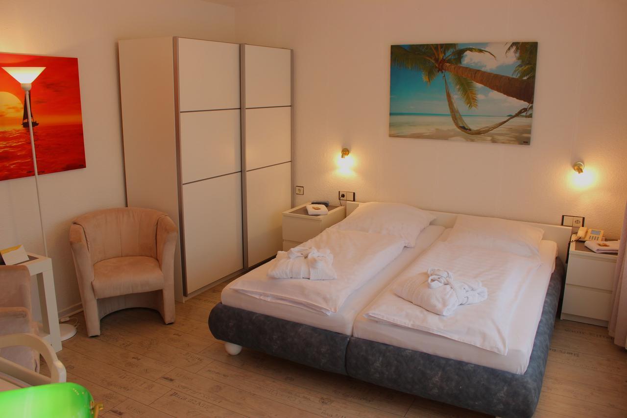 Hotel Garni La Mer Bad Zwischenahn Bagian luar foto