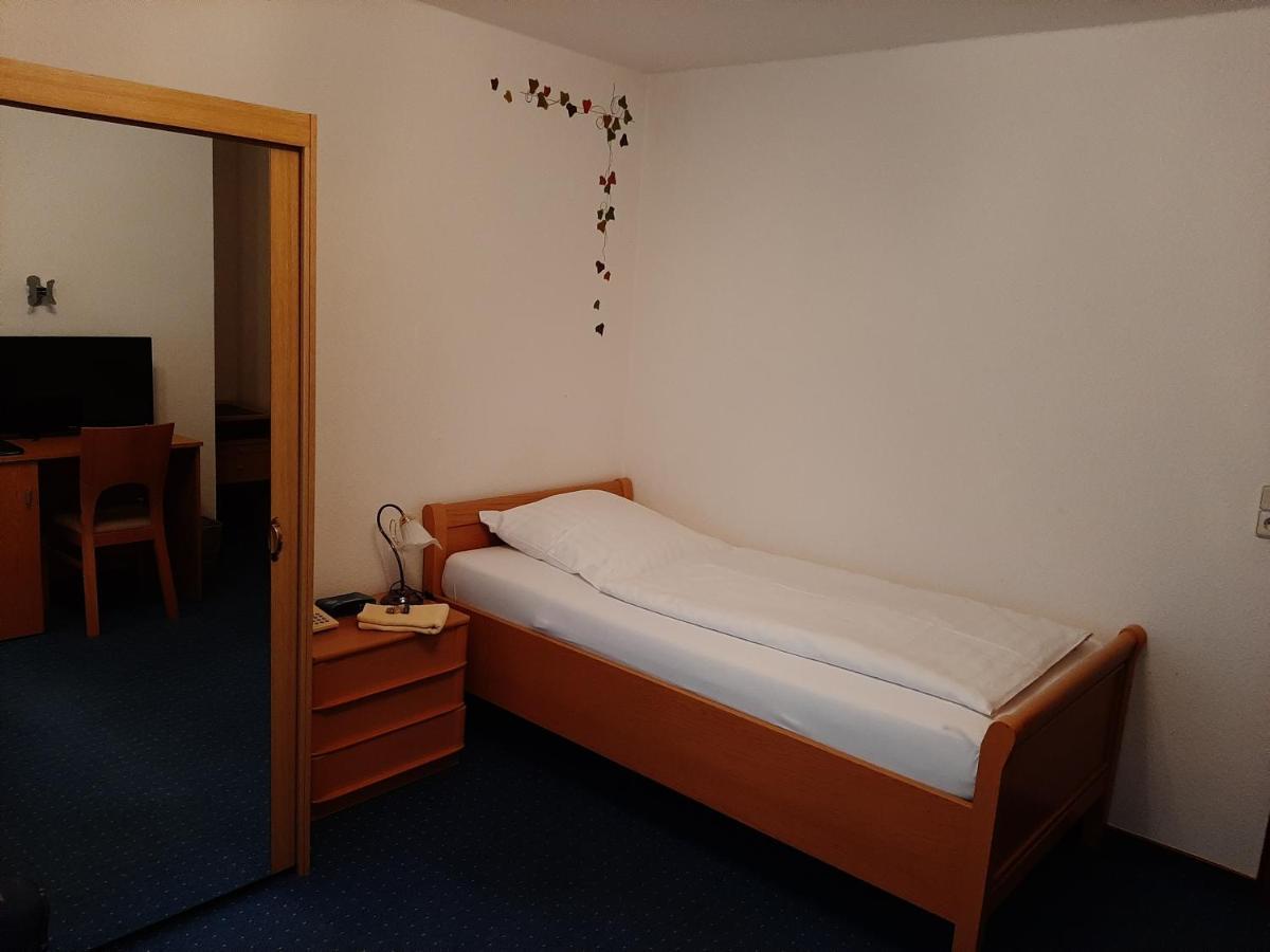 Hotel Garni La Mer Bad Zwischenahn Bagian luar foto